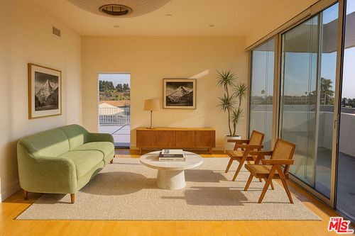 apt-6-4826 Franklin Ave, LOS ANGELES, CA, 90027-4380 | Card Image