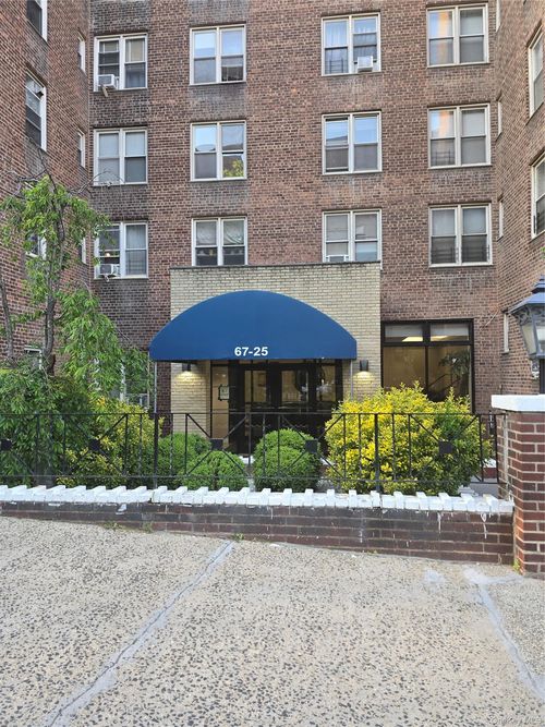 3m-6725 Dartmouth St, Forest Hills, NY, 11375-4037 | Card Image