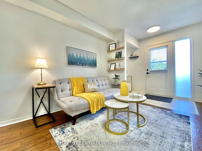 64 - 2275 Bur Oak Ave, Condo with 2 bedrooms, 1 bathrooms and 1 parking in Markham ON | Image 4
