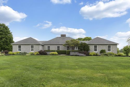 3588 Thornhill Ln, Grove City, OH, 43123-9409 | Card Image