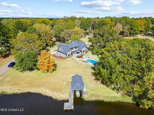 282 Deer Haven Dr, Madison, MS, 39110-8078 | Card Image