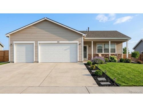 180 S 4th Ave, Deer Trail, CO, 80105-8142 | Card Image