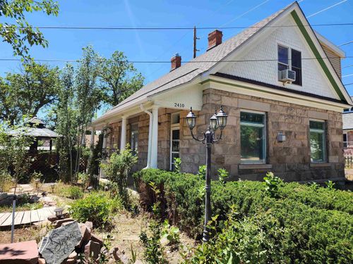 2410 Van Lennen Ave, Cheyenne, WY, 82001 | Card Image