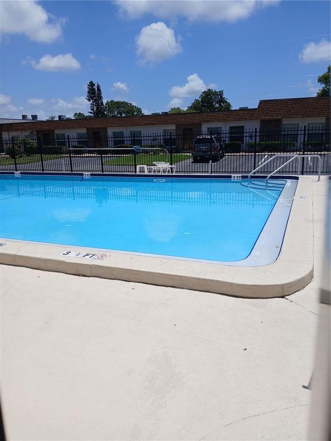 COMMUNITY POOL | Image 24