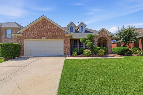 2816 Calico Rock Drive, Fort Worth, TX, 76131 | Card Image