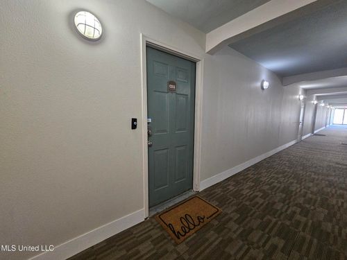 apt-c311-2046 Beach Blvd, Biloxi, MS, 39531-5145 | Card Image