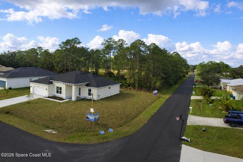 2906 Wilkinson Ave Se, PALM BAY, FL, 32909-9205 | Card Image