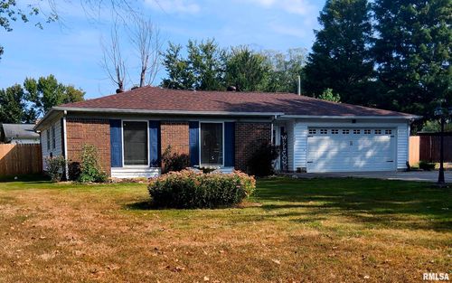 3204 W Hawthorne Ct, Marion, IL, 62959-5516 | Card Image