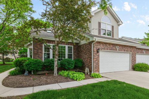794 Pheasant Trl, St. Charles, IL, 60174-8858 | Card Image
