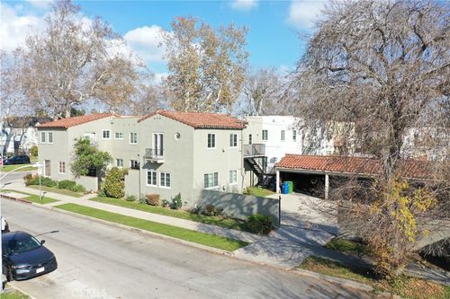 4200 6th Ave, Los Angeles, CA, 90008-4752 | Card Image