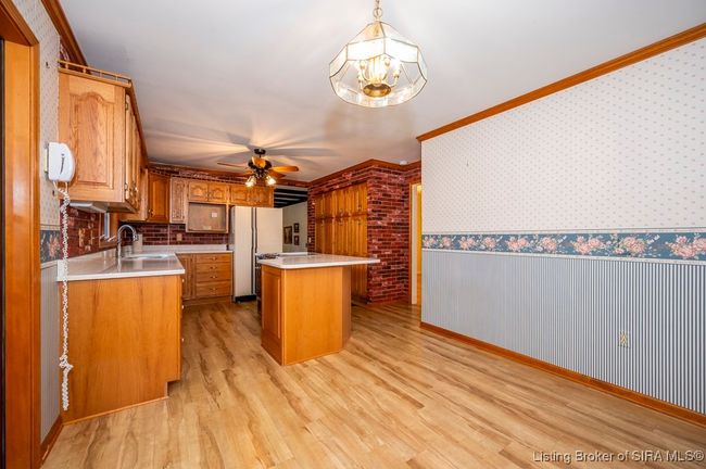 730 S Gardner St, Home with 3 bedrooms, 2 bathrooms and null parking in Scottsburg IN | Image 6