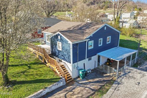 525 Terry Dr, Bristol, VA, 24201-2572 | Card Image