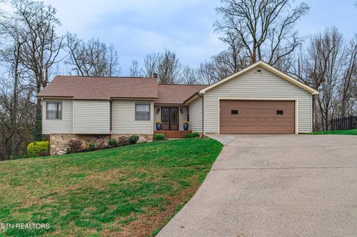 12012 Ridgeland Dr, Knoxville, TN, 37932-2849 | Card Image