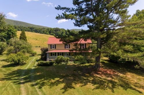 531 Lowland Farm Rd, Hot Springs, VA, 24445-2477 | Card Image