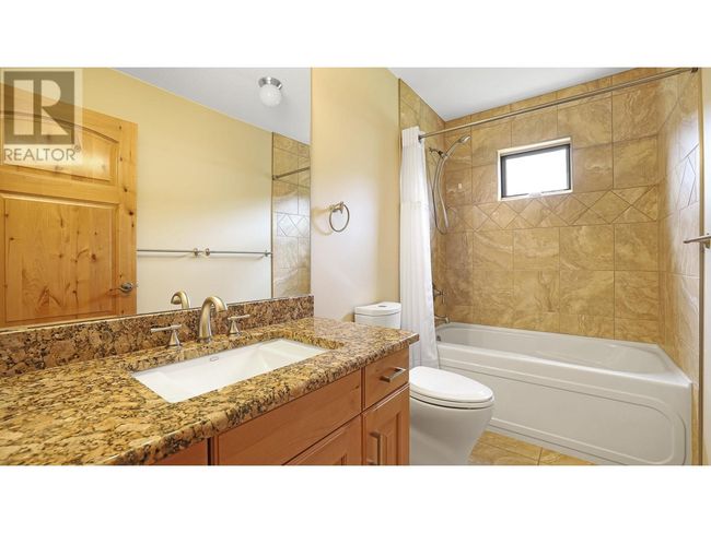 1910 Pineridge Dr, House other with 5 bedrooms, 3 bathrooms and 23 parking in Invermere BC | Image 39
