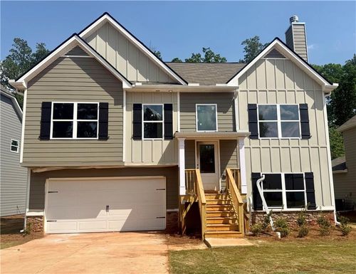 499 Charleston Pl, Villa Rica, GA, 30180-7026 | Card Image