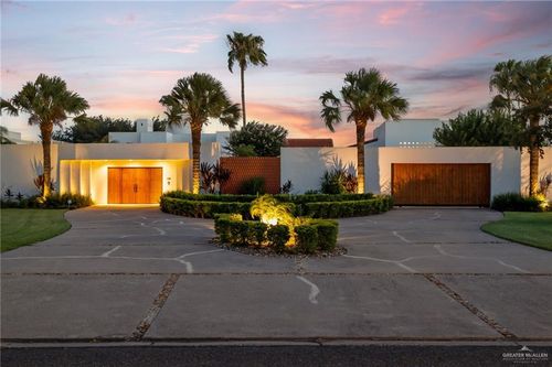 323 Nightingale Ave, Mcallen, TX, 78504-1714 | Card Image