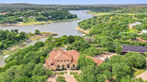 808 Rivercliff Dr, Spicewood, TX, 78669-2646 | Card Image