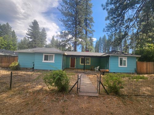 37425 Mountain View Rd, Burney, CA, 96013-4340 | Card Image