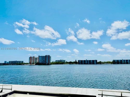 38-1150 Ne 191st St, Miami, FL, 33179-4090 | Card Image