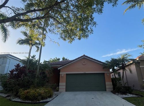 952 Sunflower Cir, Weston, FL, 33327-2103 | Card Image