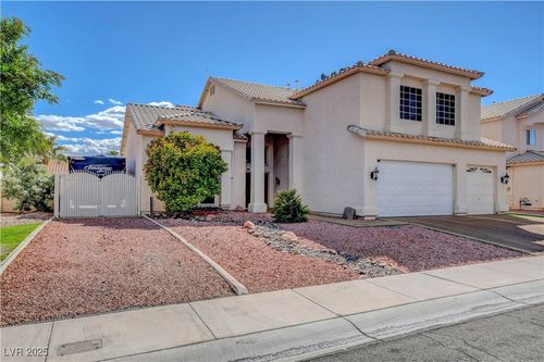 7817 Safari Ln, Las Vegas, NV, 89129-5434 | Card Image