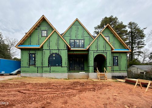 3422 Redbud Ln, Raleigh, NC, 27607-6833 | Card Image