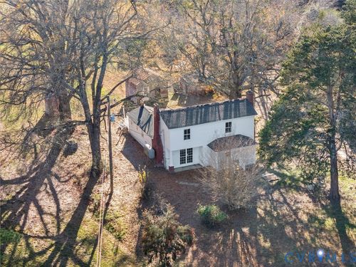 8011 Namozine Rd, Amelia Court House, VA, 23002-3406 | Card Image