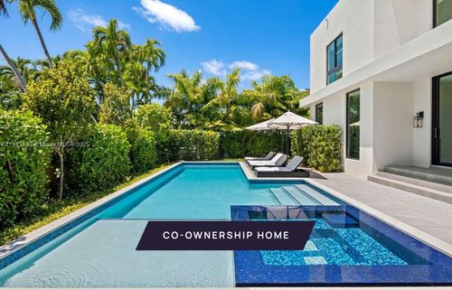 5288 Alton Rd, Miami Beach, FL, 33140-2005 | Card Image
