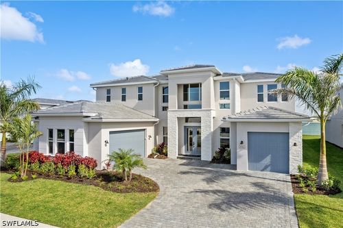 8762 Driftwood Dr, Naples, FL, 34114-2971 | Card Image