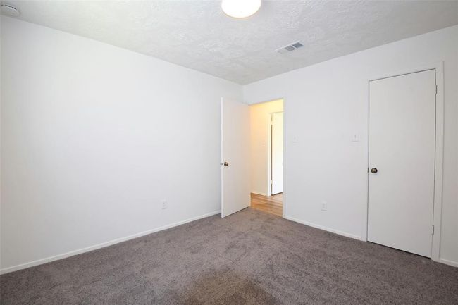 18811 Pine Trace Ct, House other with 3 bedrooms, 2 bathrooms and 2 parking in Humble TX | Image 32