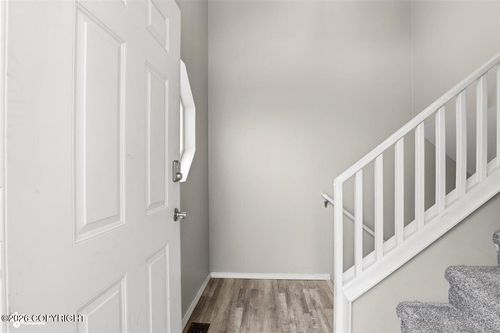 2211 Ridgemont Dr, Anchorage, AK, 99507-4590 | Card Image