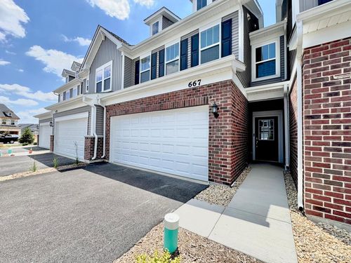 62003-667 Switchgrass Way, Bolingbrook, IL, 60490-5664 | Card Image