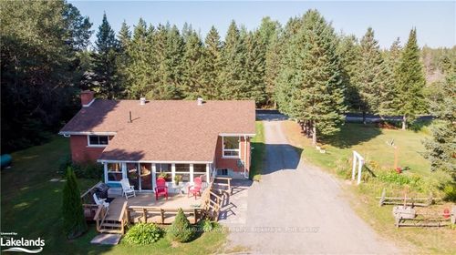 1235 Barkway Rd, Gravenhurst, ON, P1P1R3 | Card Image