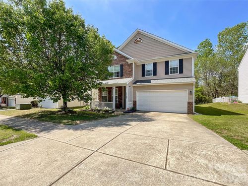 15137 Oldcorn Ln, Charlotte, NC, 28262-1677 | Card Image