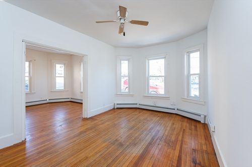 unit-2-26 Wilson St, Haverhill, MA, 01832-5295 | Card Image