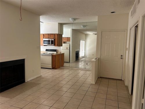 apt-85-9747 Whitehurst Dr, Dallas, TX, 75243-8725 | Card Image