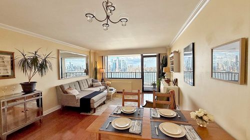 2006-380 Mountain Rd, Union City, NJ, 07087-7312 | Card Image