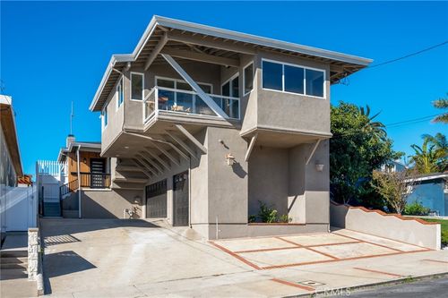 3609 S Parker St, San Pedro, CA, 90731-6433 | Card Image