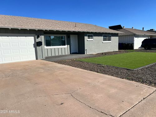 323 N Hunt Dr E, Mesa, AZ, 85203-8126 | Card Image