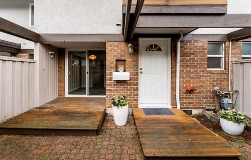 15-3046 Coast Meridian Rd, Port Coquitlam, BC, V3B5B6 | Card Image