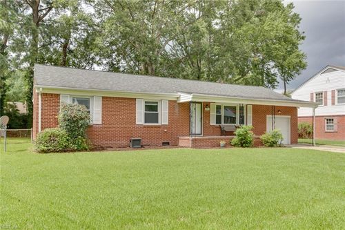 243 Faulk Rd, Norfolk, VA, 23502-5346 | Card Image