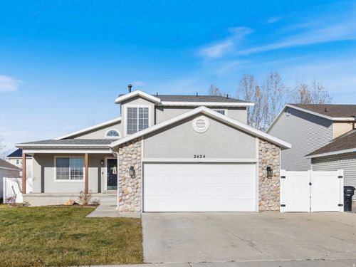 2424 W 230 S, Provo, UT, 84601-3681 | Card Image