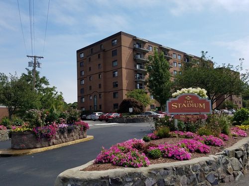 apt-606-200 Locust St, Lynn, MA, 01904-2952 | Card Image