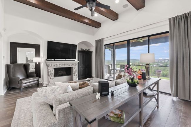 1300 Sparrow Ln, House other with 5 bedrooms, 6 bathrooms and null parking in Austin TX | Image 5