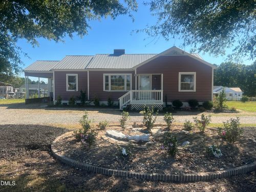 122 Bill Avery Rd, Coats, NC, 27521-9204 | Card Image