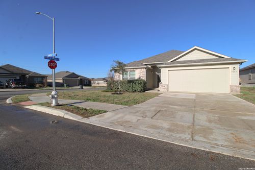 7043 Diamond Vly, San Antonio, TX, 78242-2490 | Card Image
