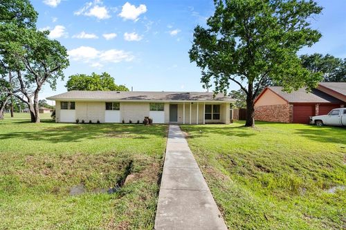 432 Shadylawn St, Shoreacres, TX, 77571-7264 | Card Image