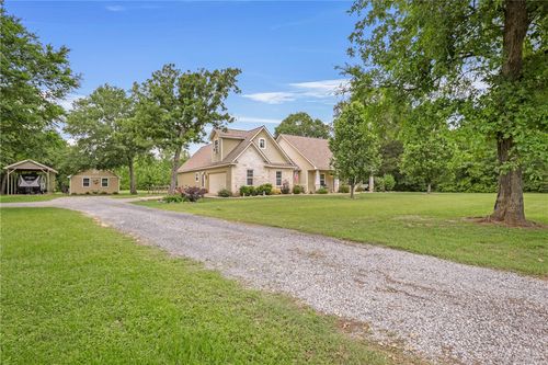 4422 Quiet Waters, North Zulch, TX, 77872-6643 | Card Image