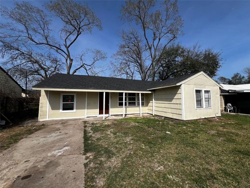 5815 Southseas St, Houston, TX, 77033-1909 | Card Image